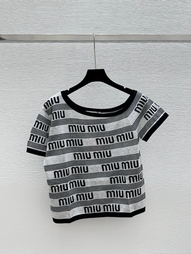Moncler T-Shirts Contemporary 139565