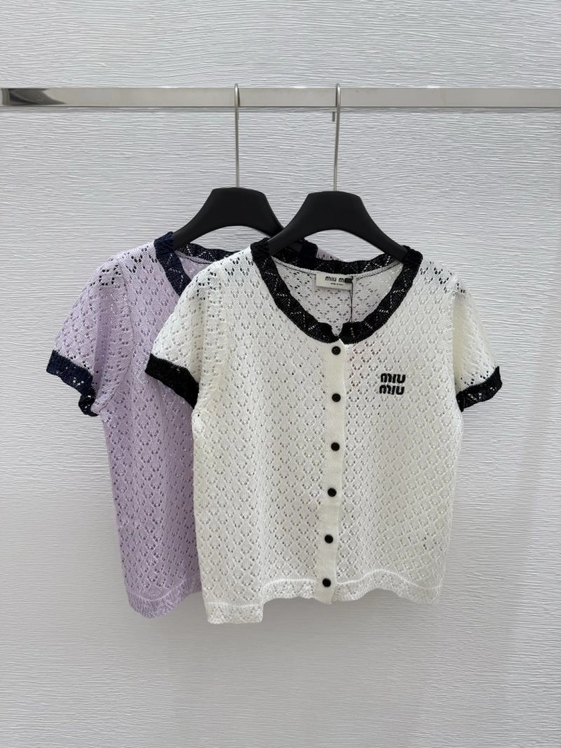 Stretchable Moncler T-Shirts 139564