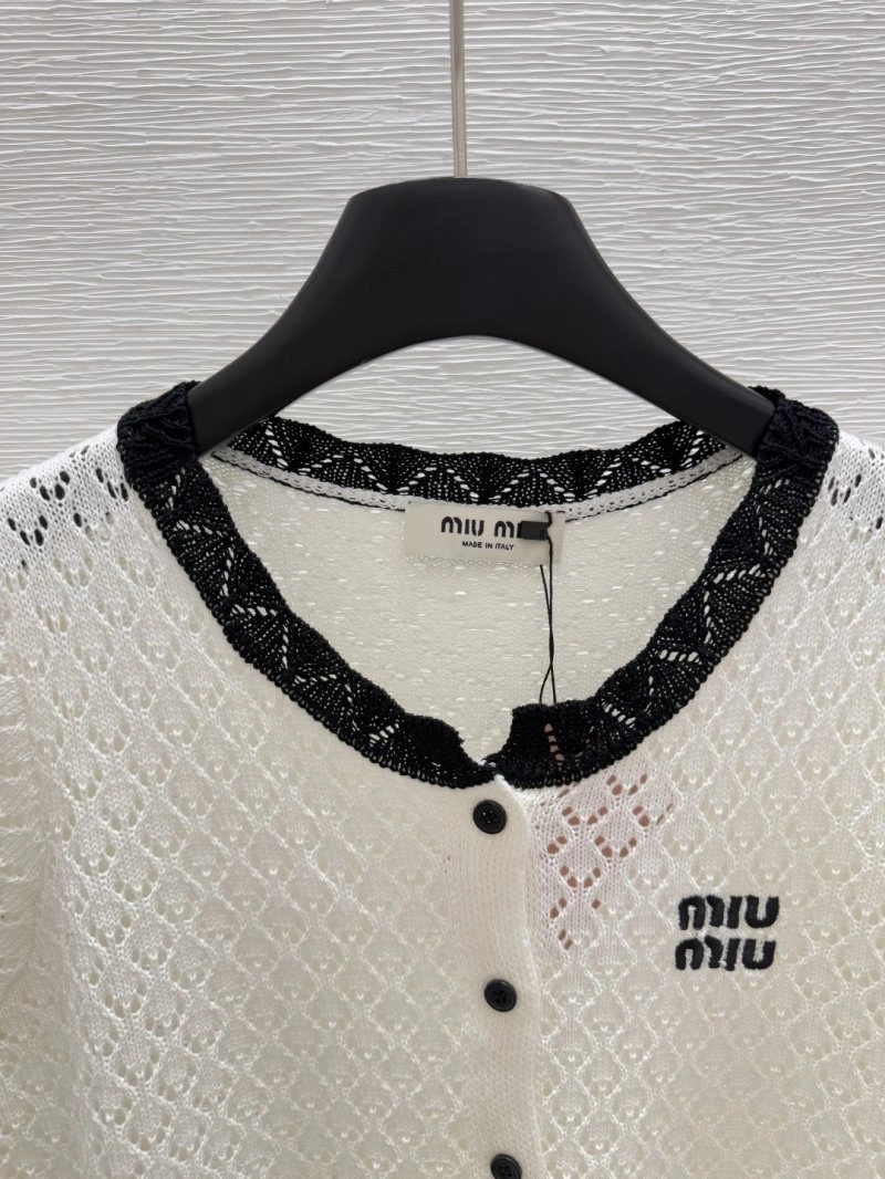 Stretchable Moncler T-Shirts 139564