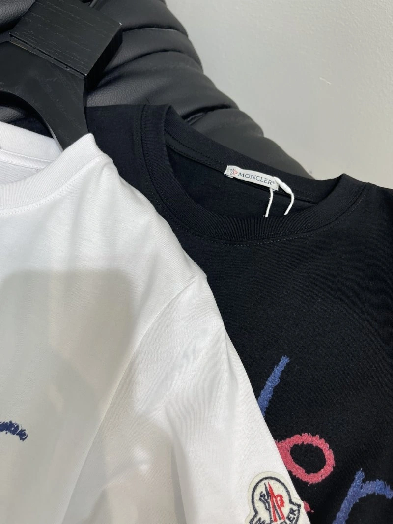 Neat Moncler T-Shirts 139552