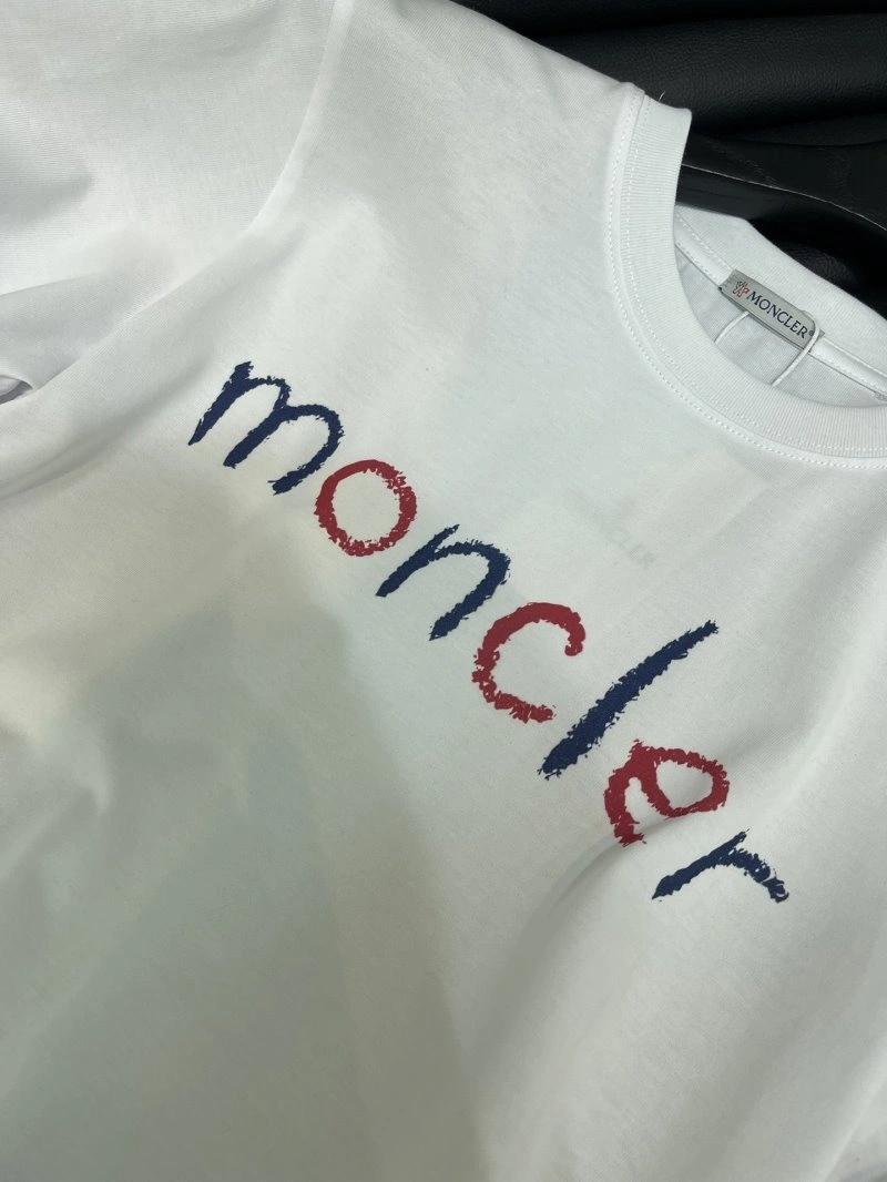 Neat Moncler T-Shirts 139552