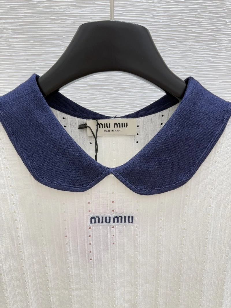 Moncler T-Shirts AllSeason 139541
