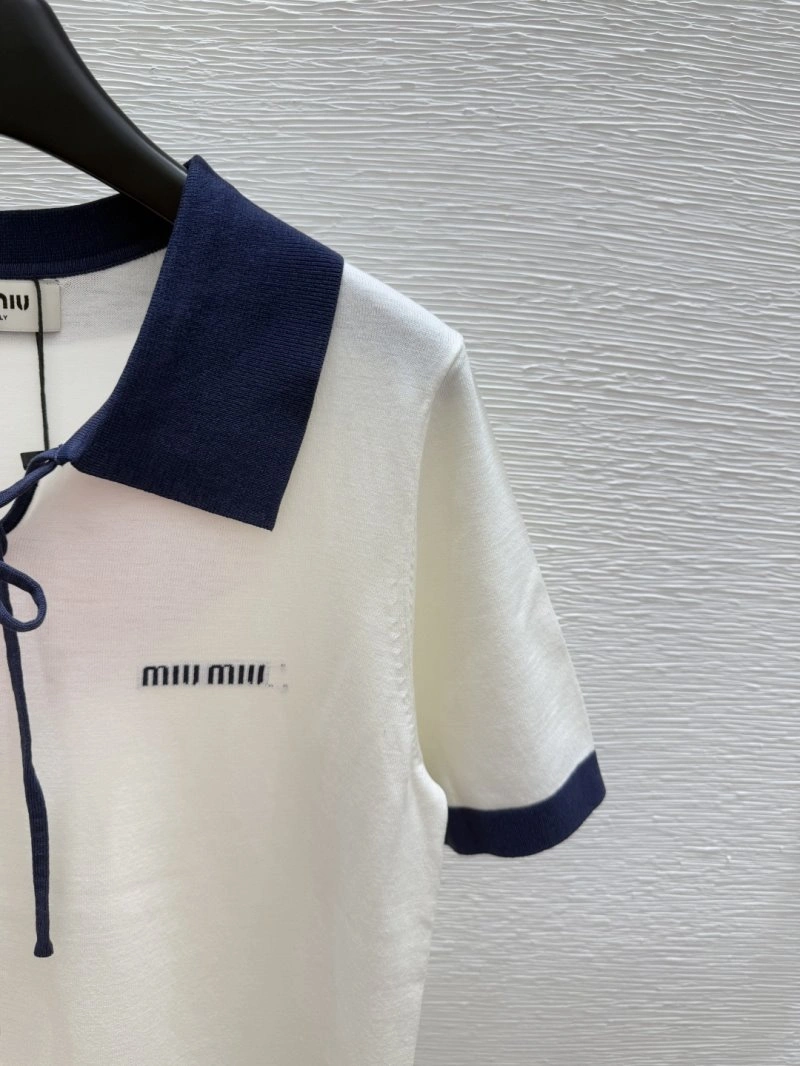 Moncler T-Shirts TimelessDesign 139545