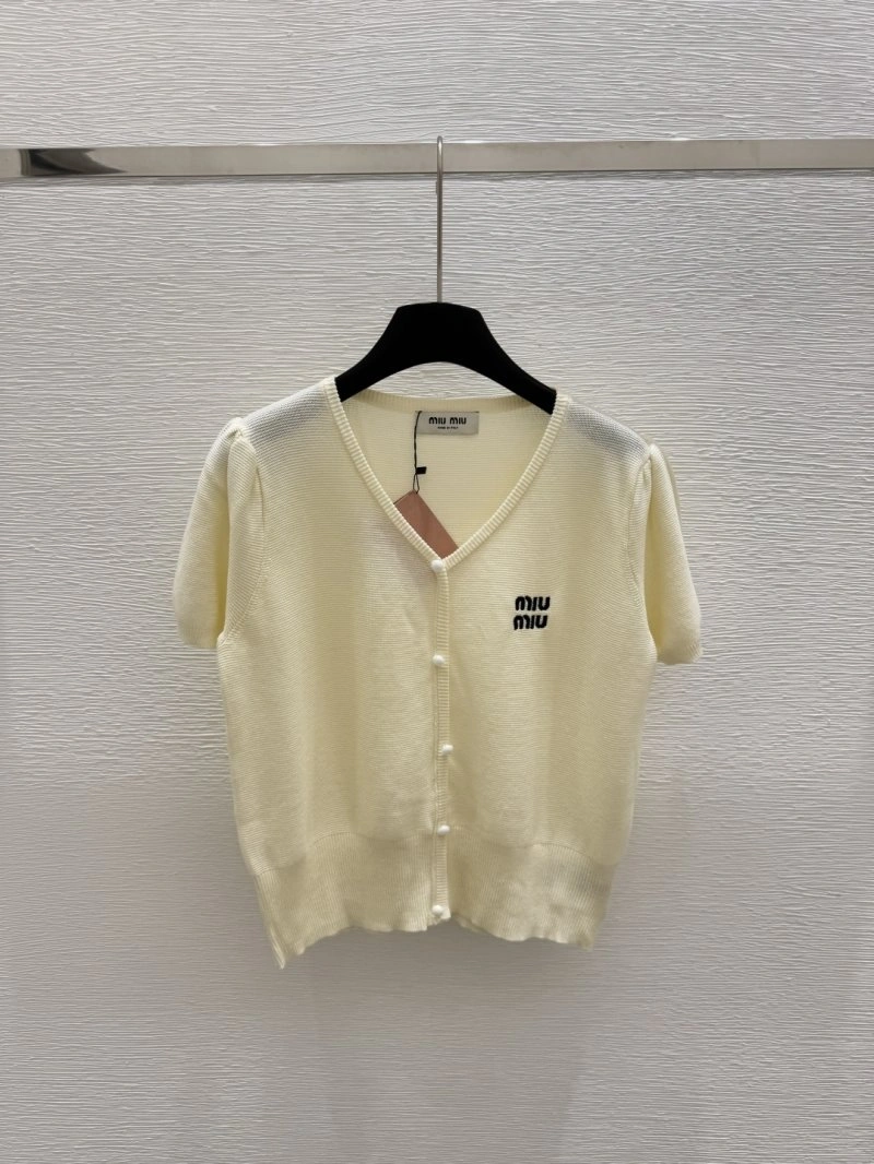 Moncler T-Shirts Upgraded 139538