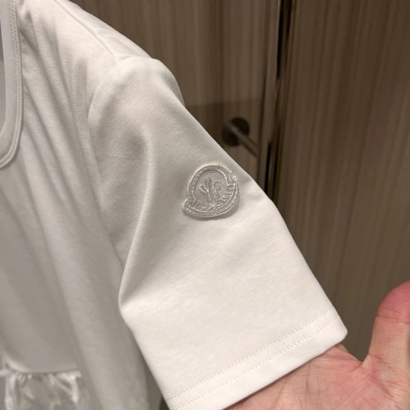 Fashionable Moncler T-Shirts 139529