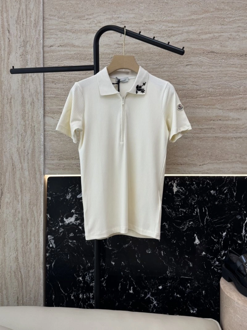 Moncler T-Shirts Unisex 139605