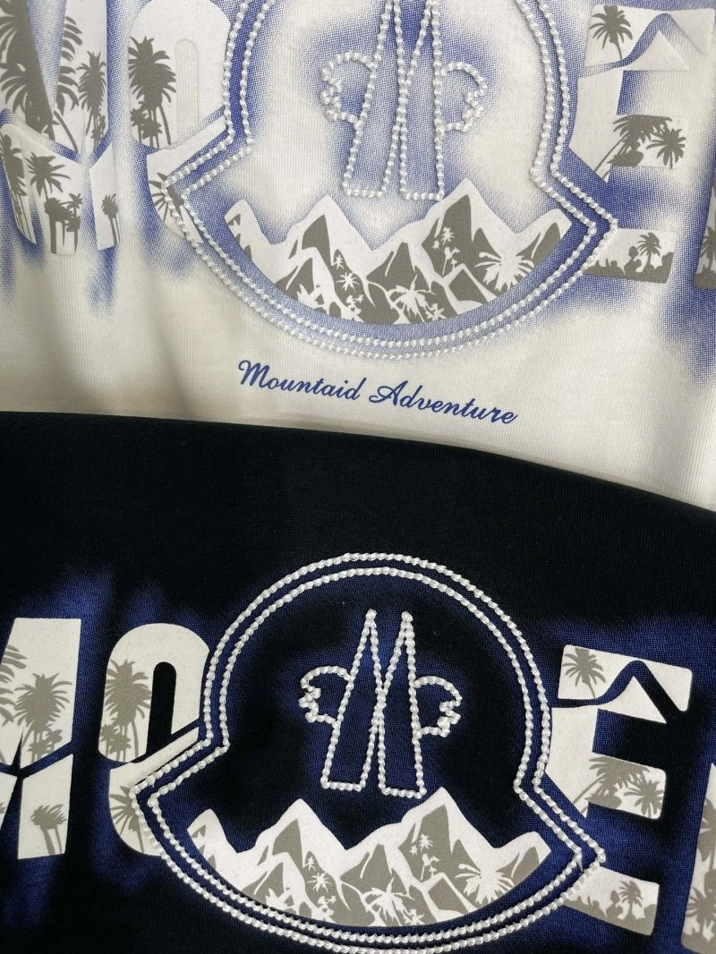 Moncler T-Shirts MultiPurpose 139514