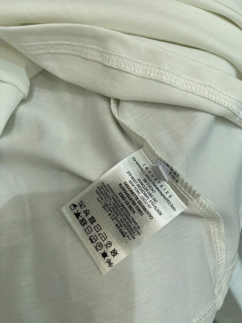 Moncler T-Shirts MultiPurpose 139514