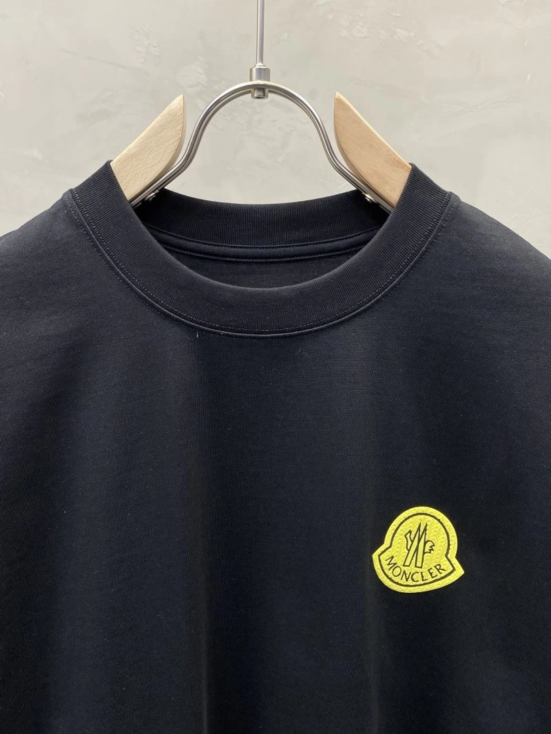 Comfortable Moncler T-Shirts 141506