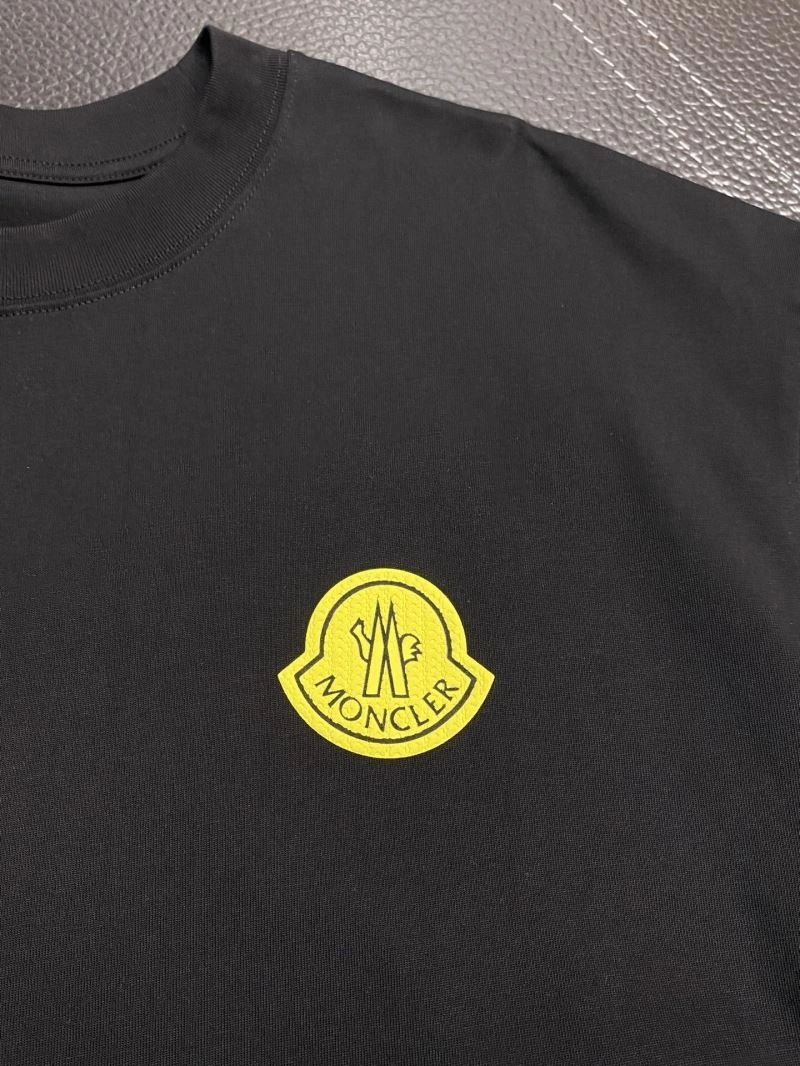 Comfortable Moncler T-Shirts 141506