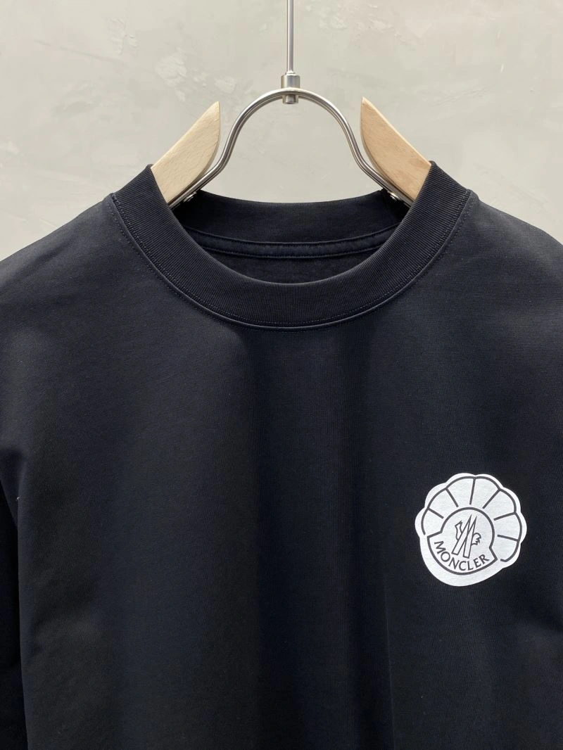 Modern Moncler T-Shirts 141505