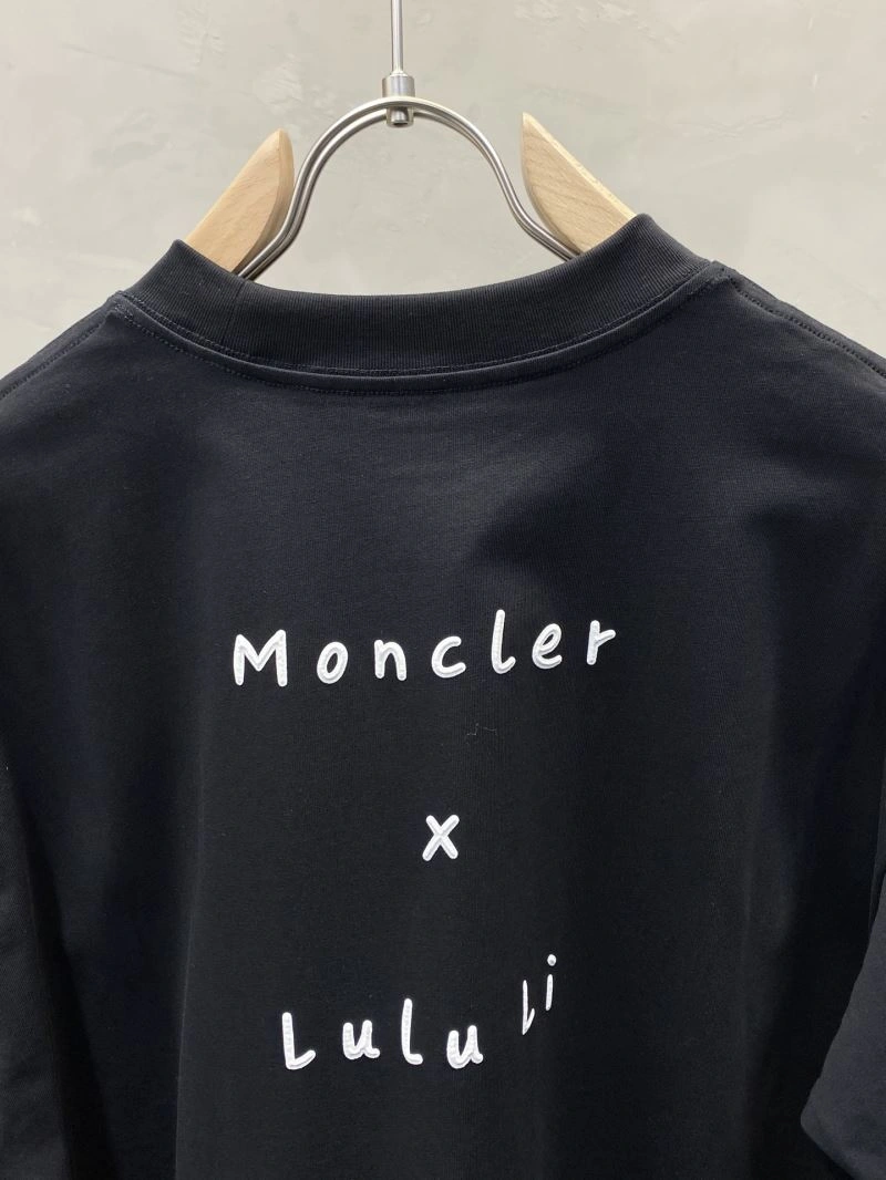 Modern Moncler T-Shirts 141505