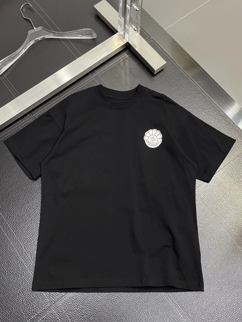 Modern Moncler T-Shirts 141505