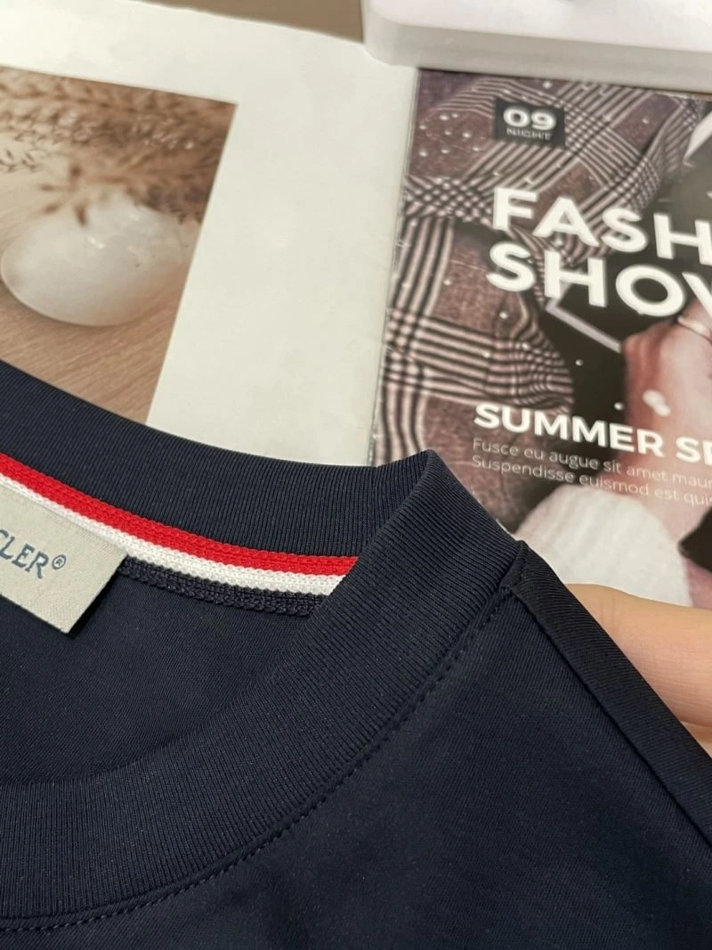 StreetReady Moncler T-Shirts 141500