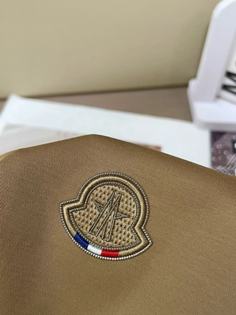 Moncler T-Shirts Classic 141501