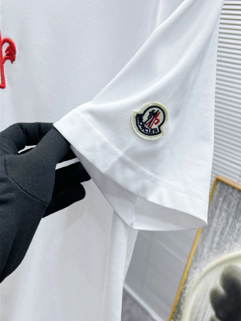 Moncler T-Shirts BestValue 141491