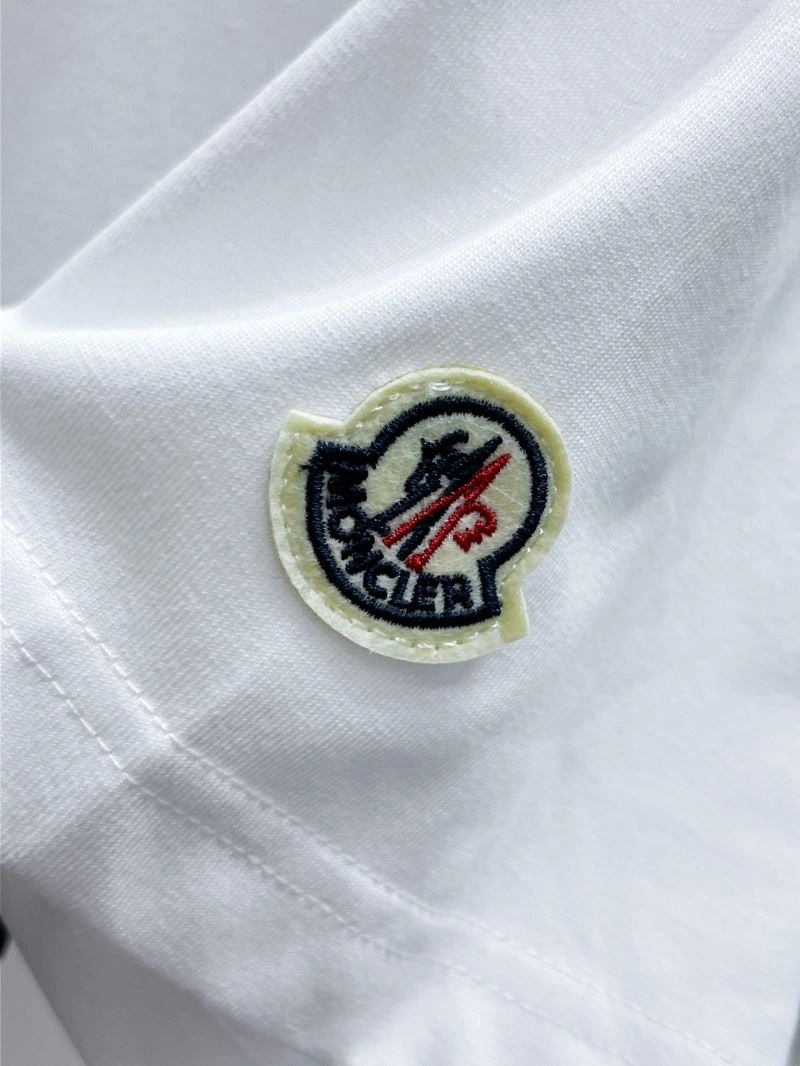 Moncler T-Shirts BestValue 141491
