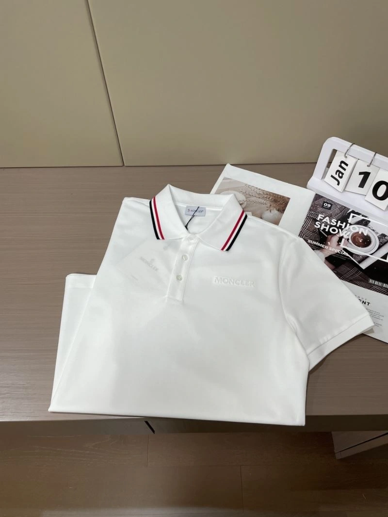 Moncler T-Shirts Chic 141493