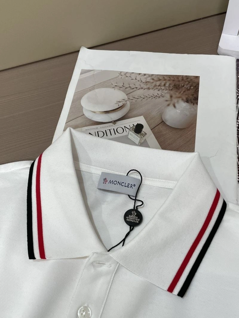 Moncler T-Shirts Chic 141493