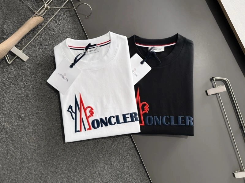 WaterResistant Moncler T-Shirts 141485