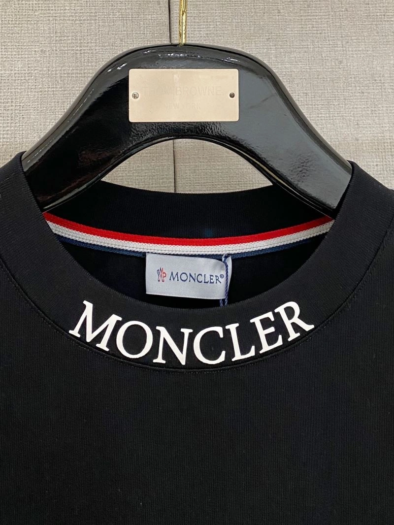 TechFriendly Moncler T-Shirts 141484