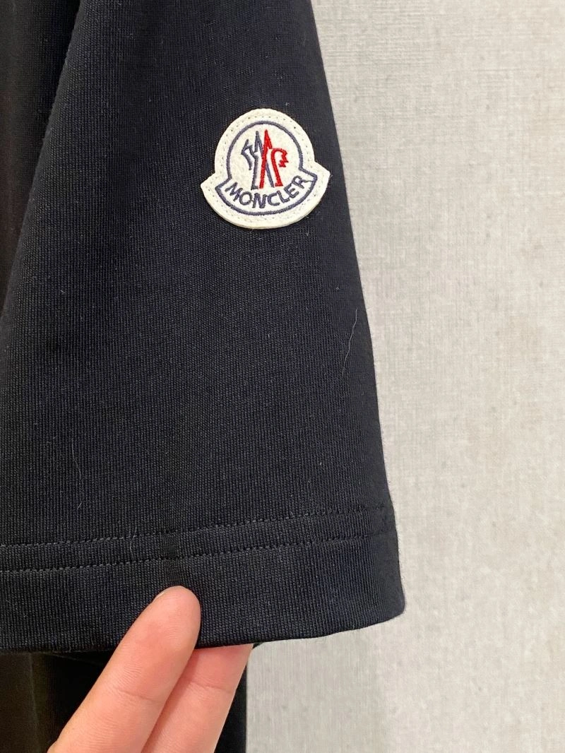 TechFriendly Moncler T-Shirts 141484