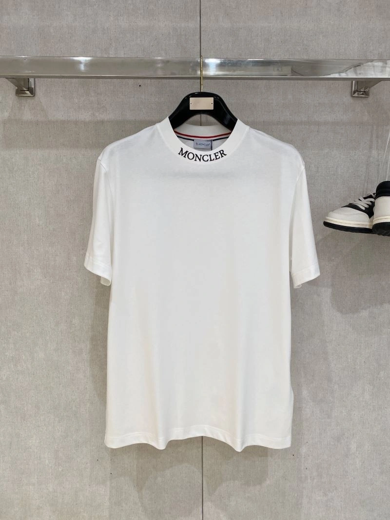 Premium Moncler T-Shirts 141480