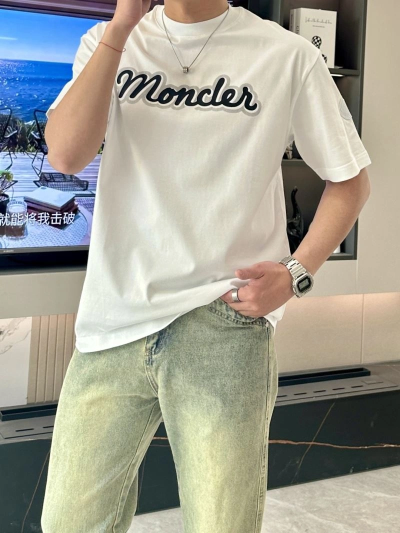 Durable Moncler T-Shirts 141471
