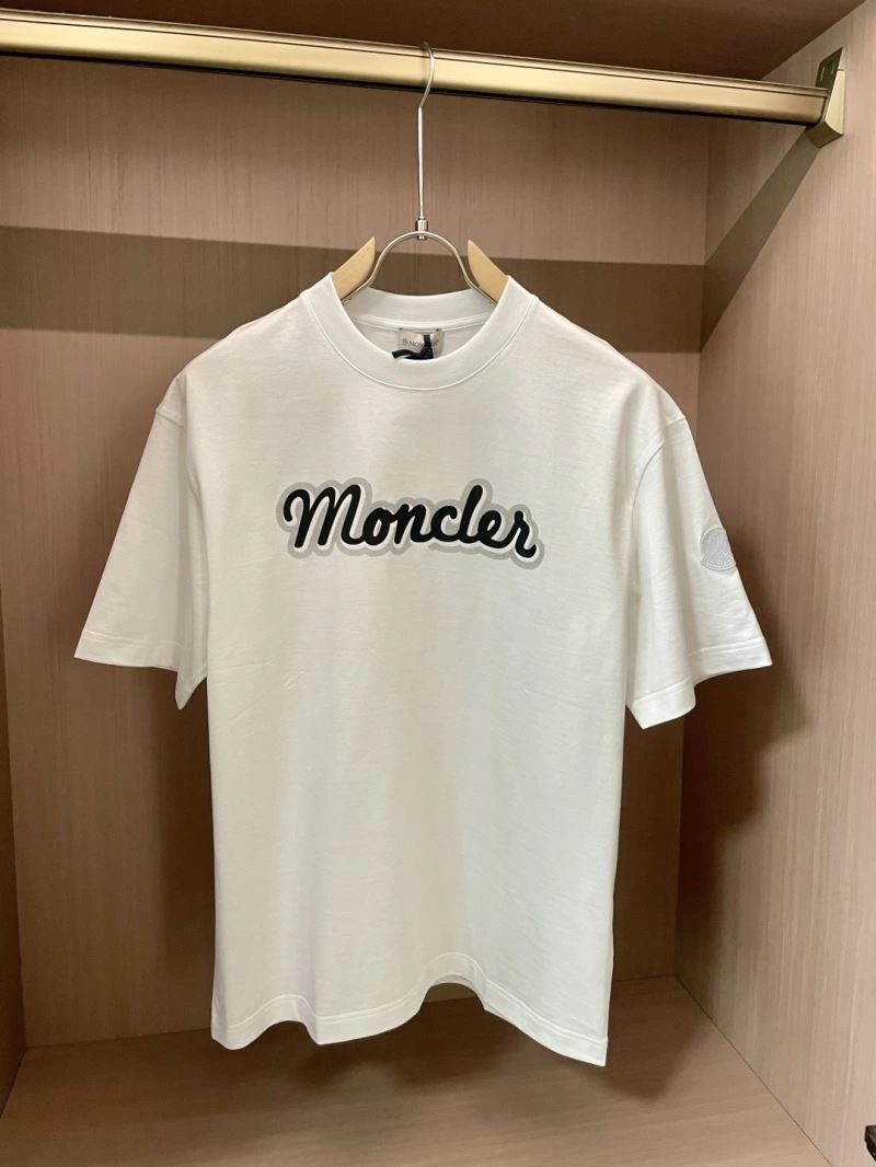 Durable Moncler T-Shirts 141471