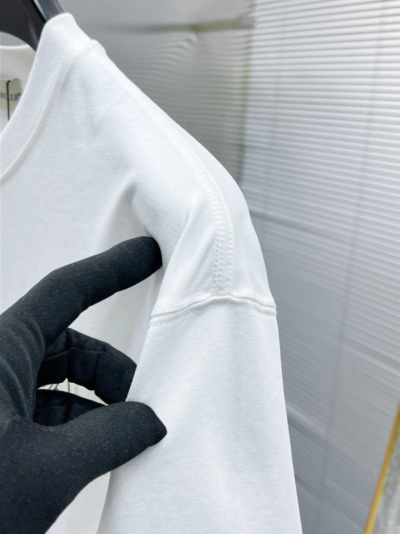 Unisex Moncler T-Shirts 141469