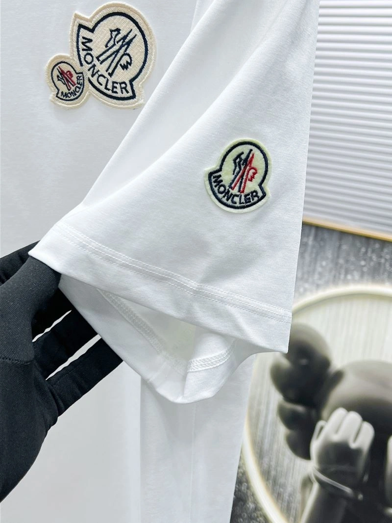 Unisex Moncler T-Shirts 141469