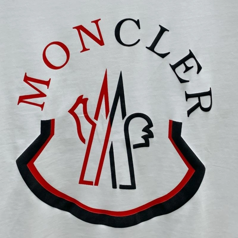 Moncler T-Shirts ComfortFit 141473