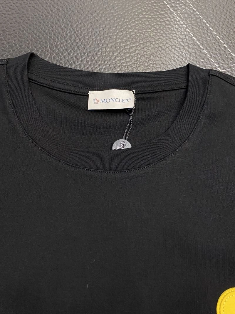 Moncler T-Shirts Reliable 141476