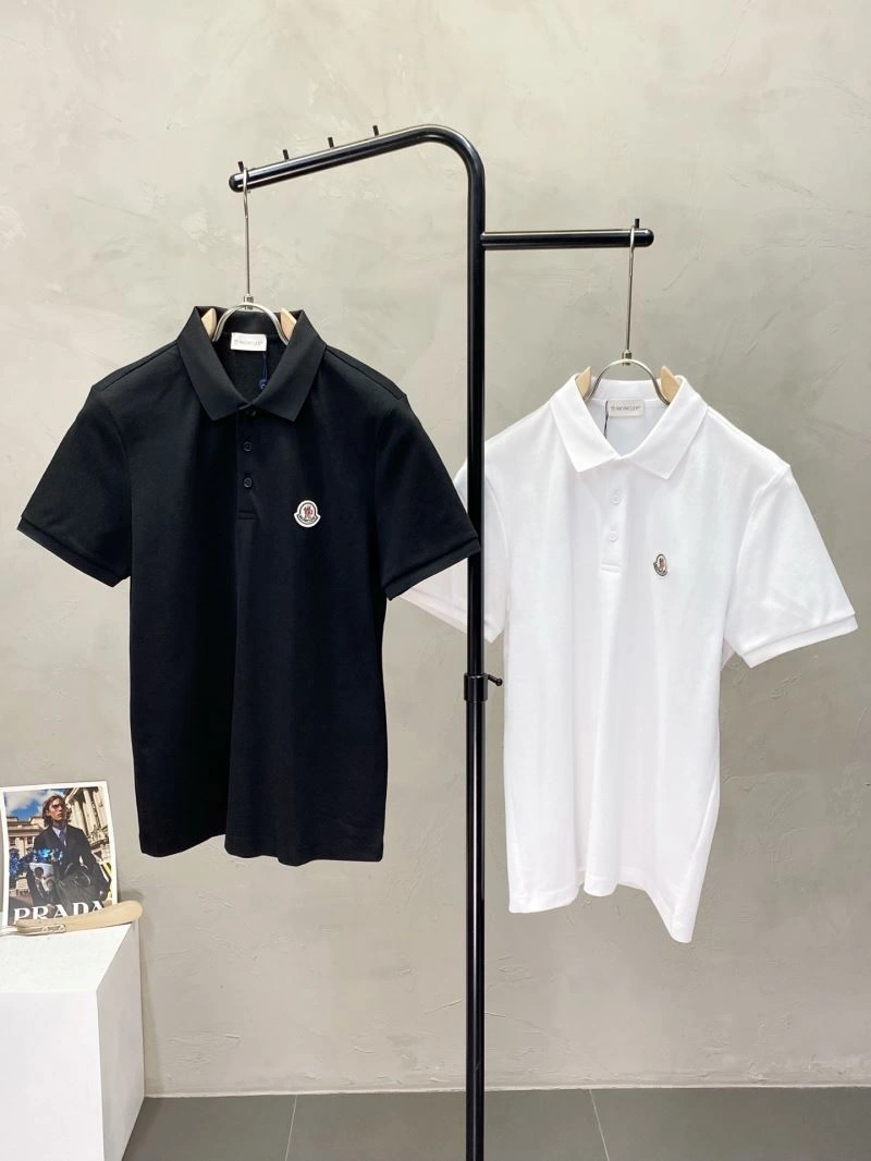Effortless Moncler T-Shirts 141463