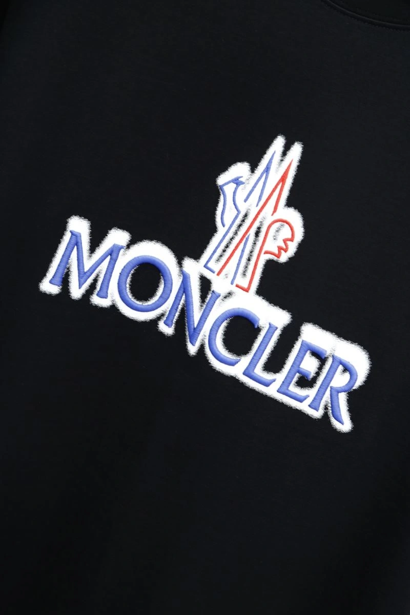 Moncler T-Shirts Supportive 141452