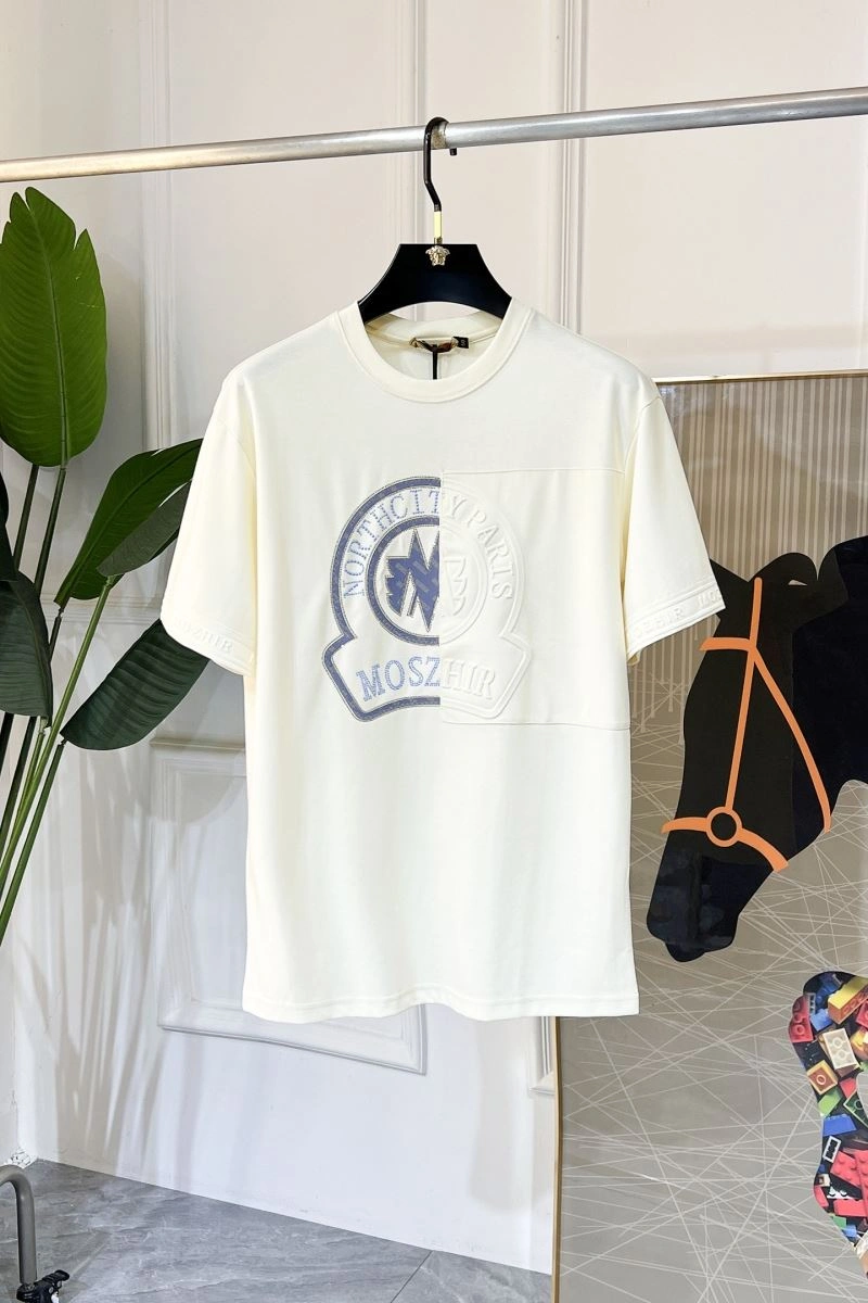 Moncler T-Shirts FashionForward 141458