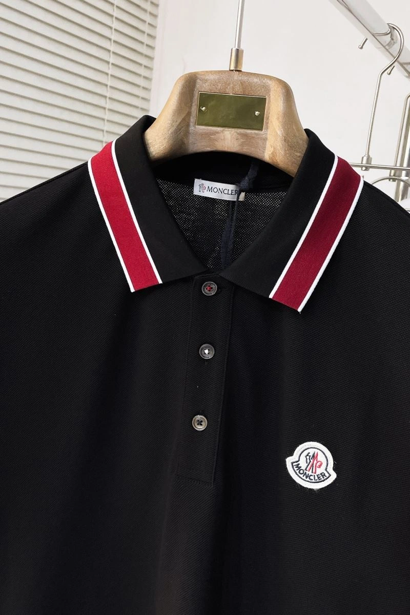 Moncler T-Shirts Sporty 141460