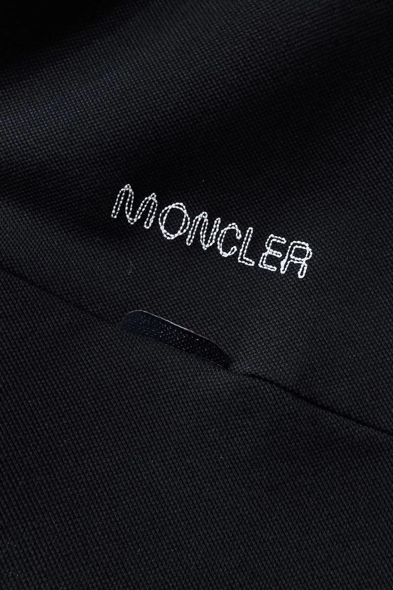 Moncler T-Shirts Sporty 141460