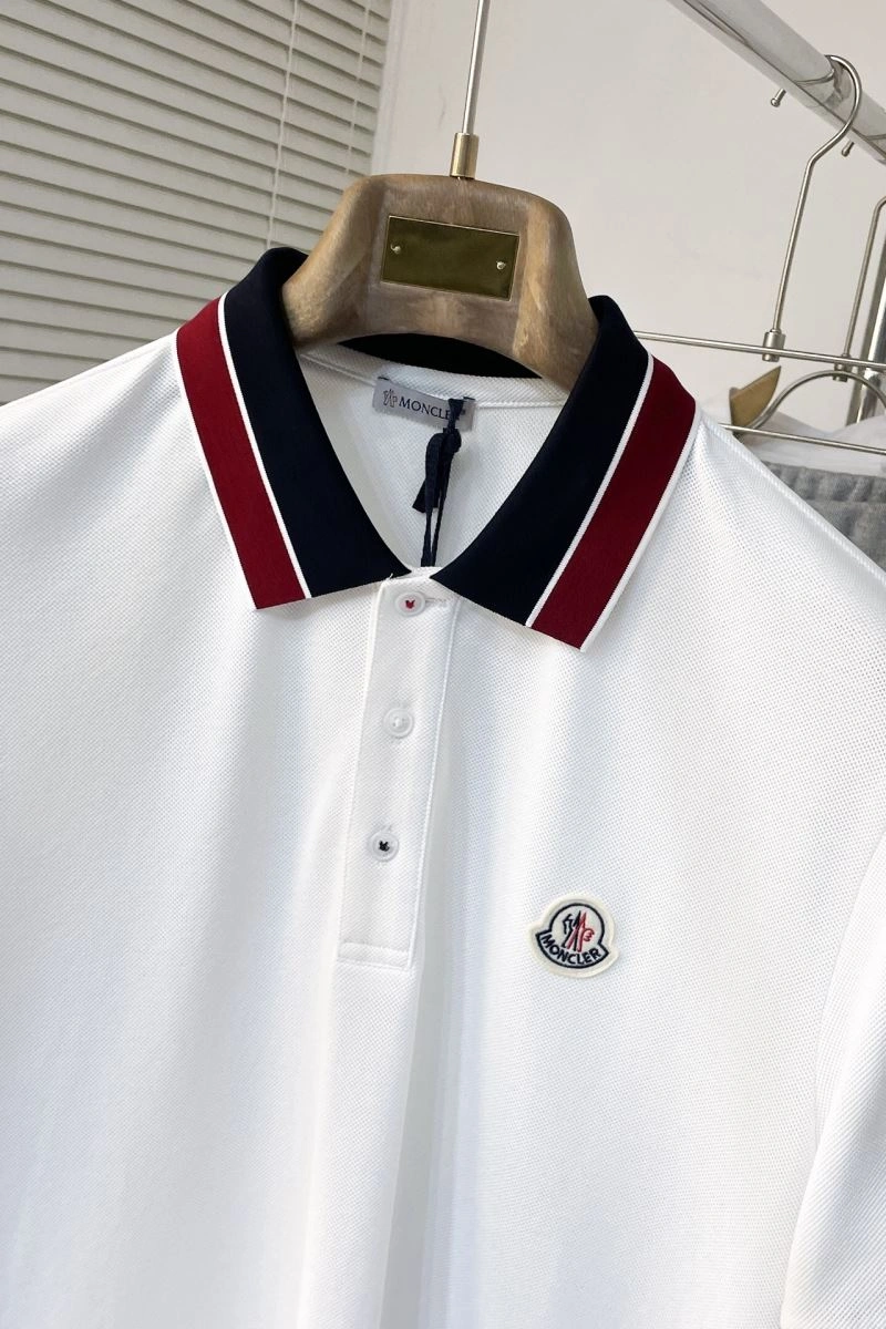 Moncler T-Shirts Affordable 141445