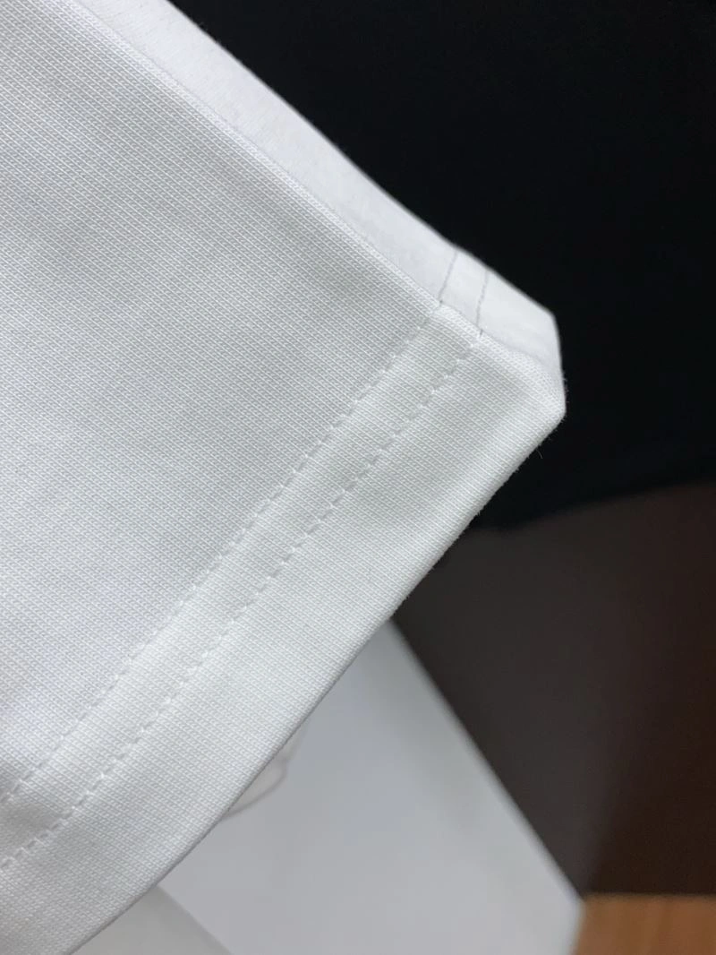 Moncler T-Shirts Cozy 141433