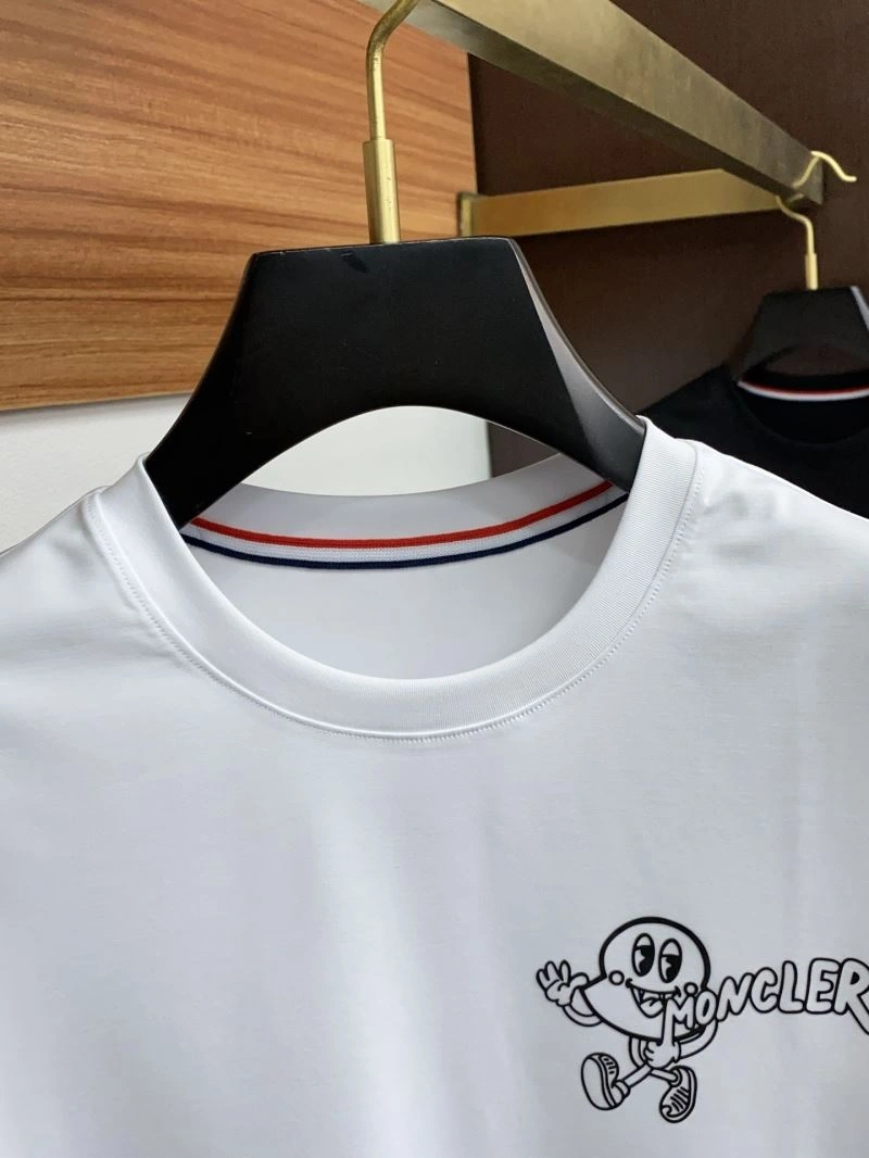 Durable Moncler T-Shirts 141430