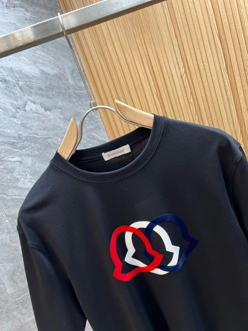 Moncler T-Shirts Neat 141431