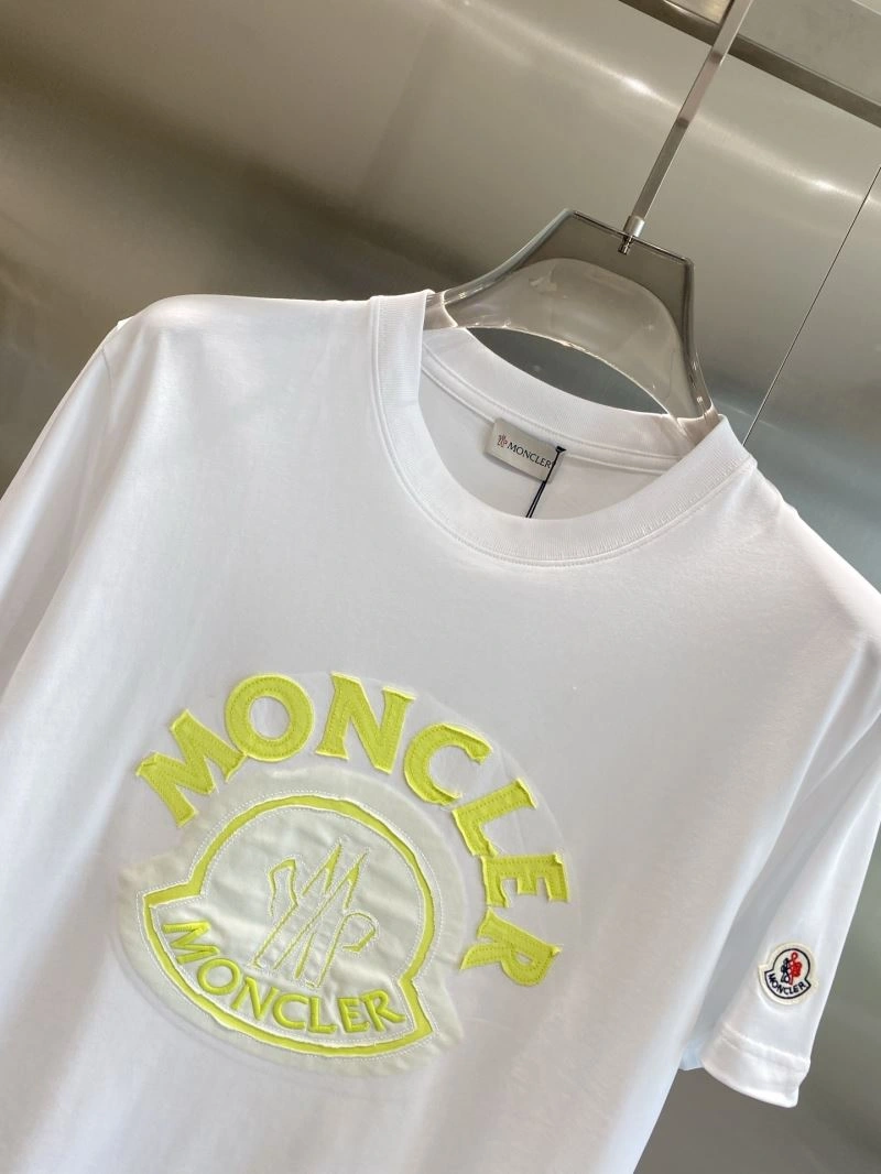 SmoothTexture Moncler T-Shirts 141424