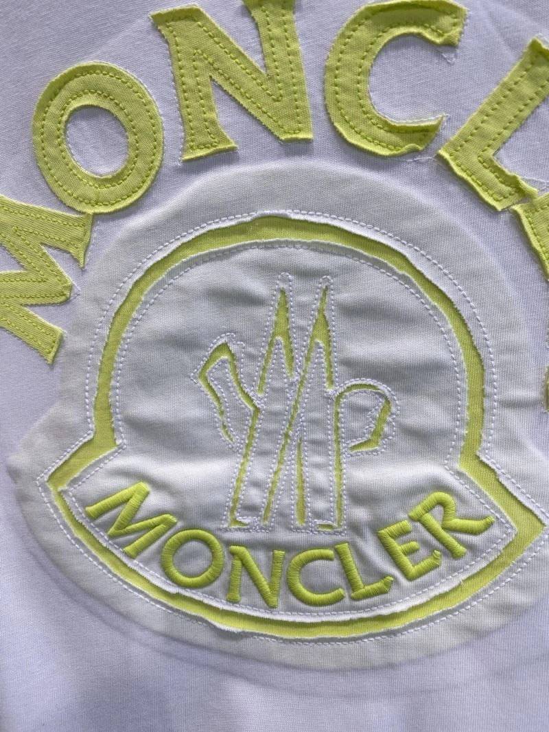 SmoothTexture Moncler T-Shirts 141424