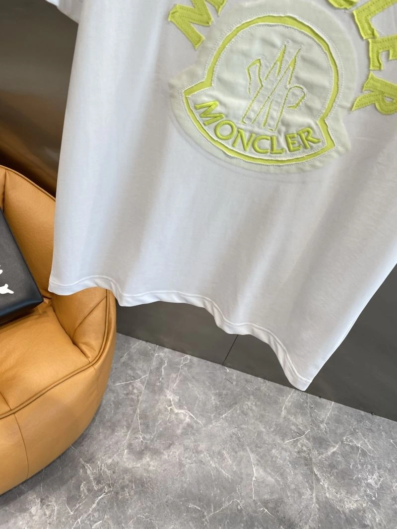 SmoothTexture Moncler T-Shirts 141424