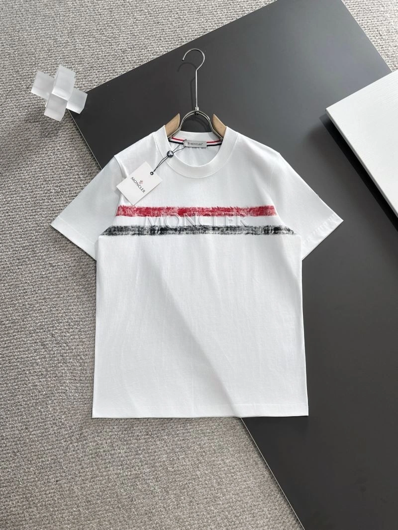 Moncler T-Shirts Comfortable 141421