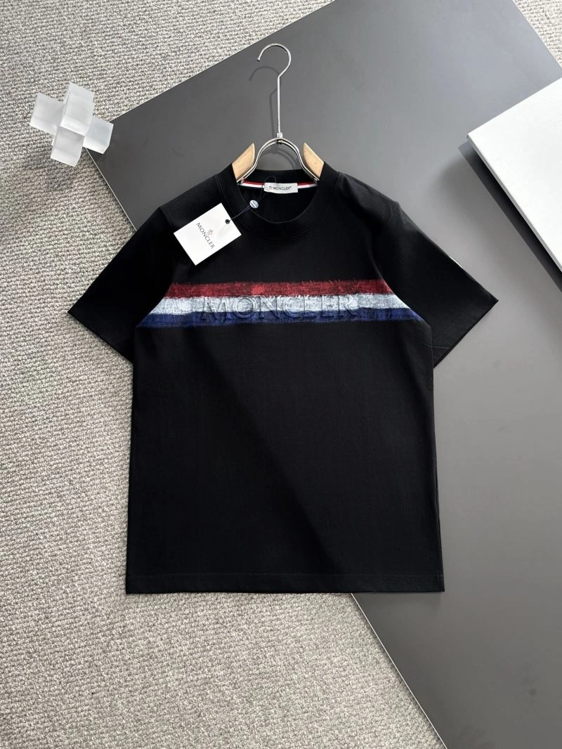 Moncler T-Shirts TimelessDesign 141422