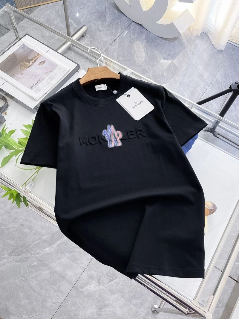 MultiPurpose Moncler T-Shirts 141409