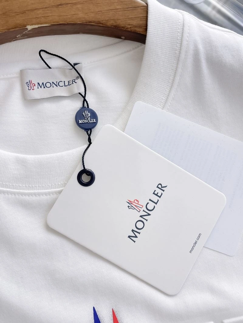 Moncler T-Shirts Original 141406