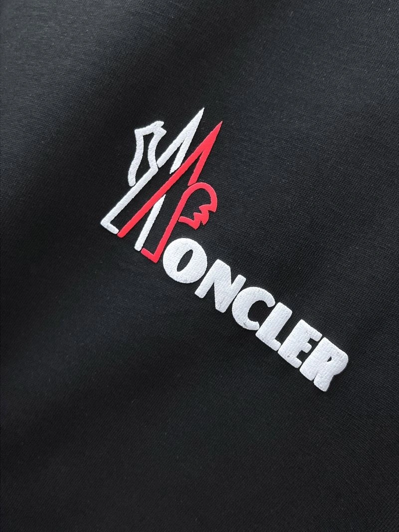 Chic Moncler T-Shirts 141413